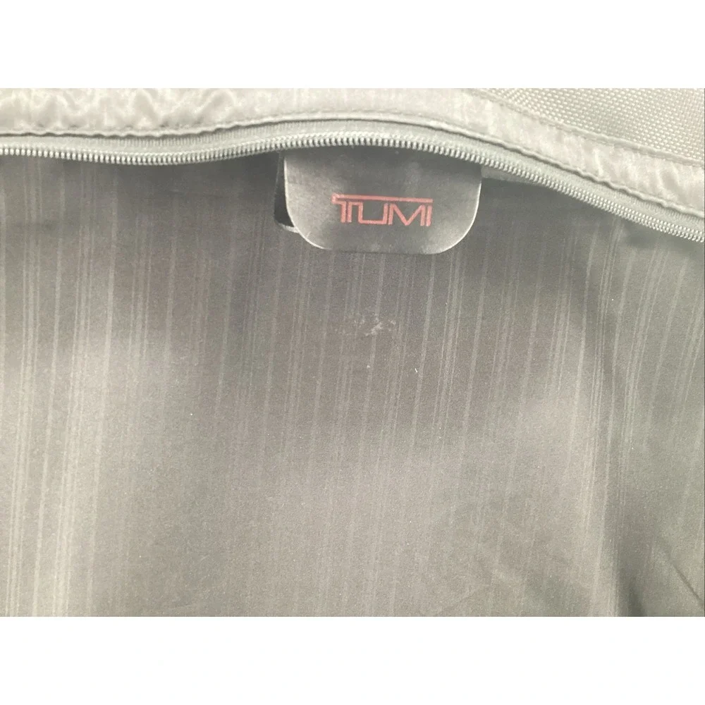 Tumi Alpha 2 Travel Trifold Carry-On Garment Bag Black 22133DH